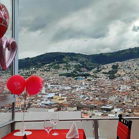 Hotel Luna Quitena Quito Esterno foto